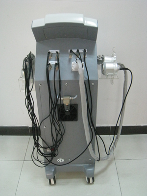 Máy đa chức năng dọc Cavitation Cellulite Giảm Với chân không RF Lipo Laser